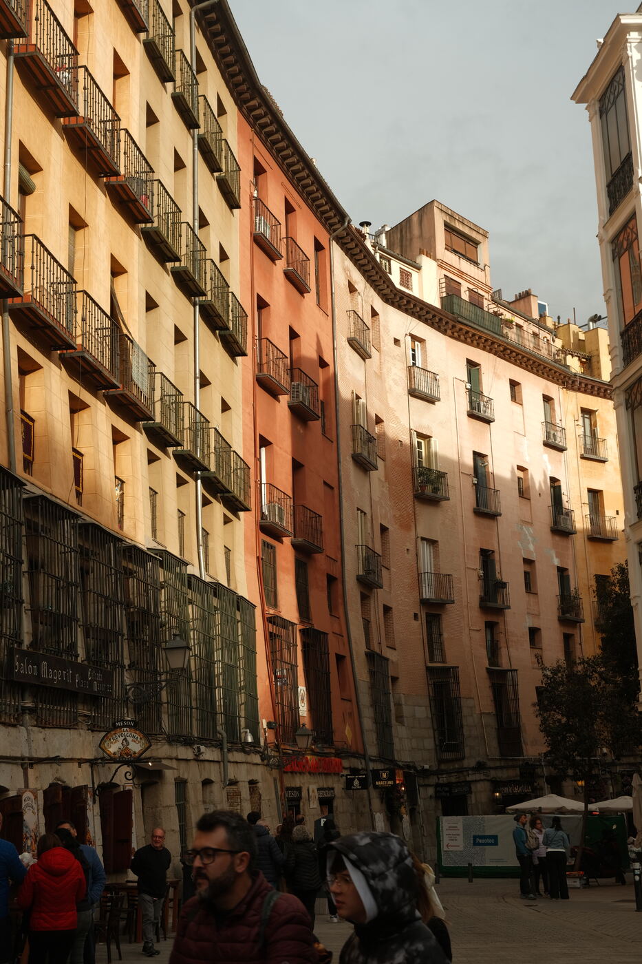 Arquitectura curva, Madrid